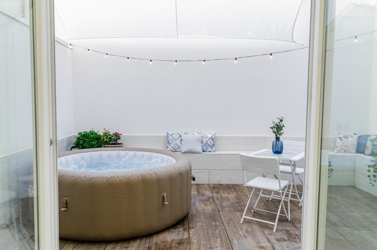 Spa & Relax Aesthetic Apartment 50M Dal Mare مونوبولي المظهر الخارجي الصورة